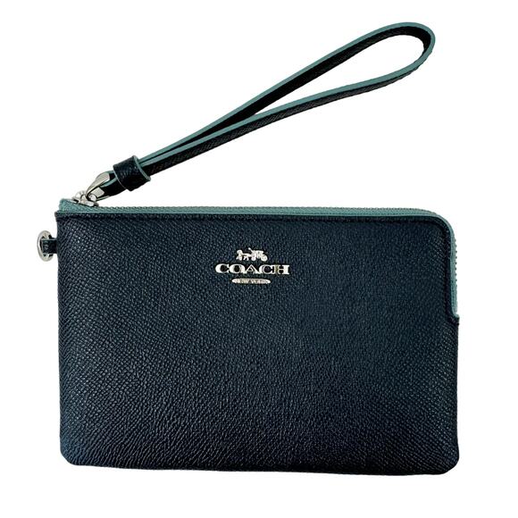 Coach Corner Zip Wristlet Pebble Leather Navy Blue / Light Blue F24803 - Picture 1 of 11